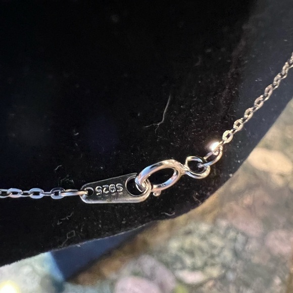 STERLING silver initial f necklace - Picture 3 of 5